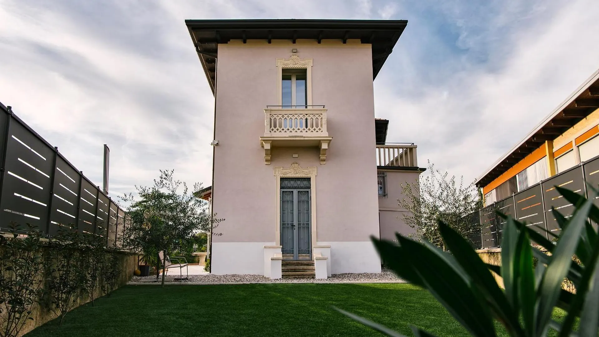 Villa Dei Sogni Appartamento Vicino Ospedale Borgo Trento,Fiera E Arena Di Verona 0*,